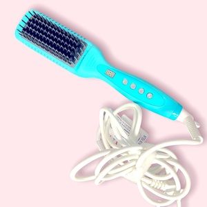 Moroccan Oil Smooth Style Ceramic Heated Brush Like New!